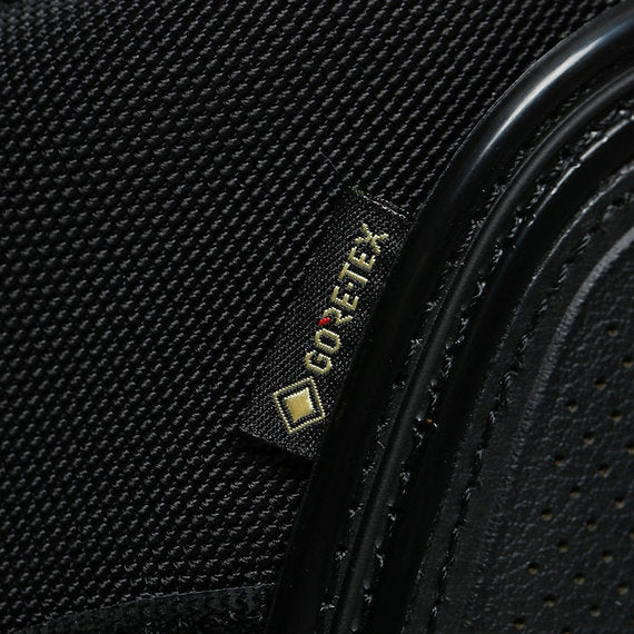 DAINESE SPORT MASTER GORE-TEX® BOOTS BLACK/LAVA-RED