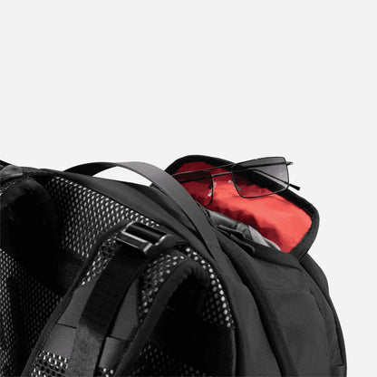 CARBONADO GAMING BACKPACK-RED 35L