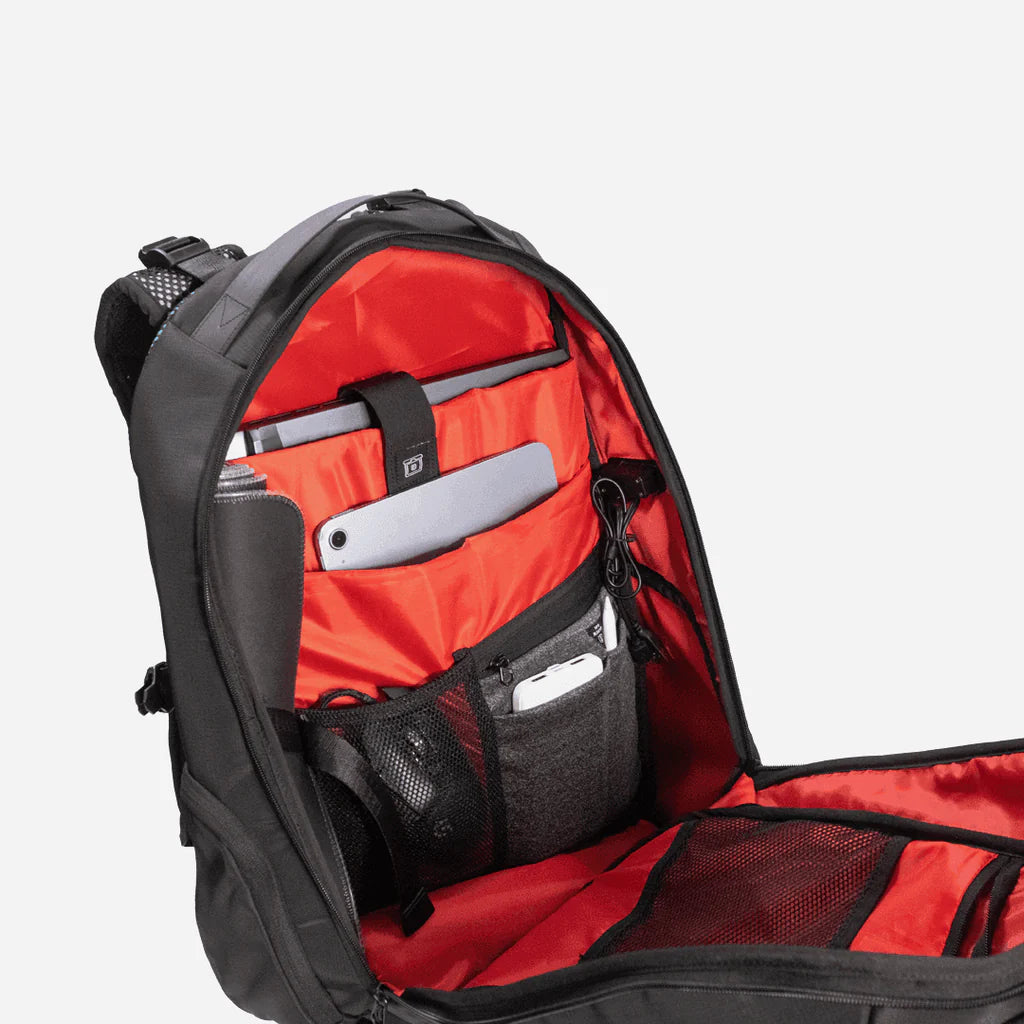 CARBONADO GAMING BACKPACK-RED 35L