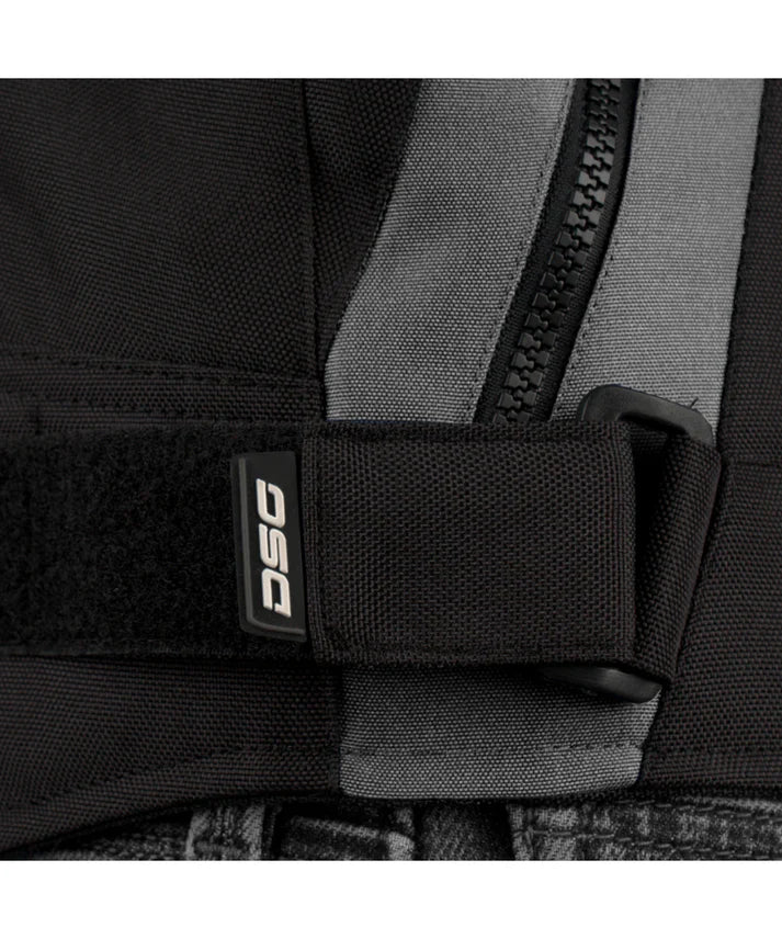 DSG APEX V2 RIDING JACKET BLACK GREY RACING RED