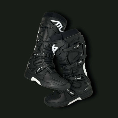 ATLAS BRACE TRACTION BOOTS BLACK