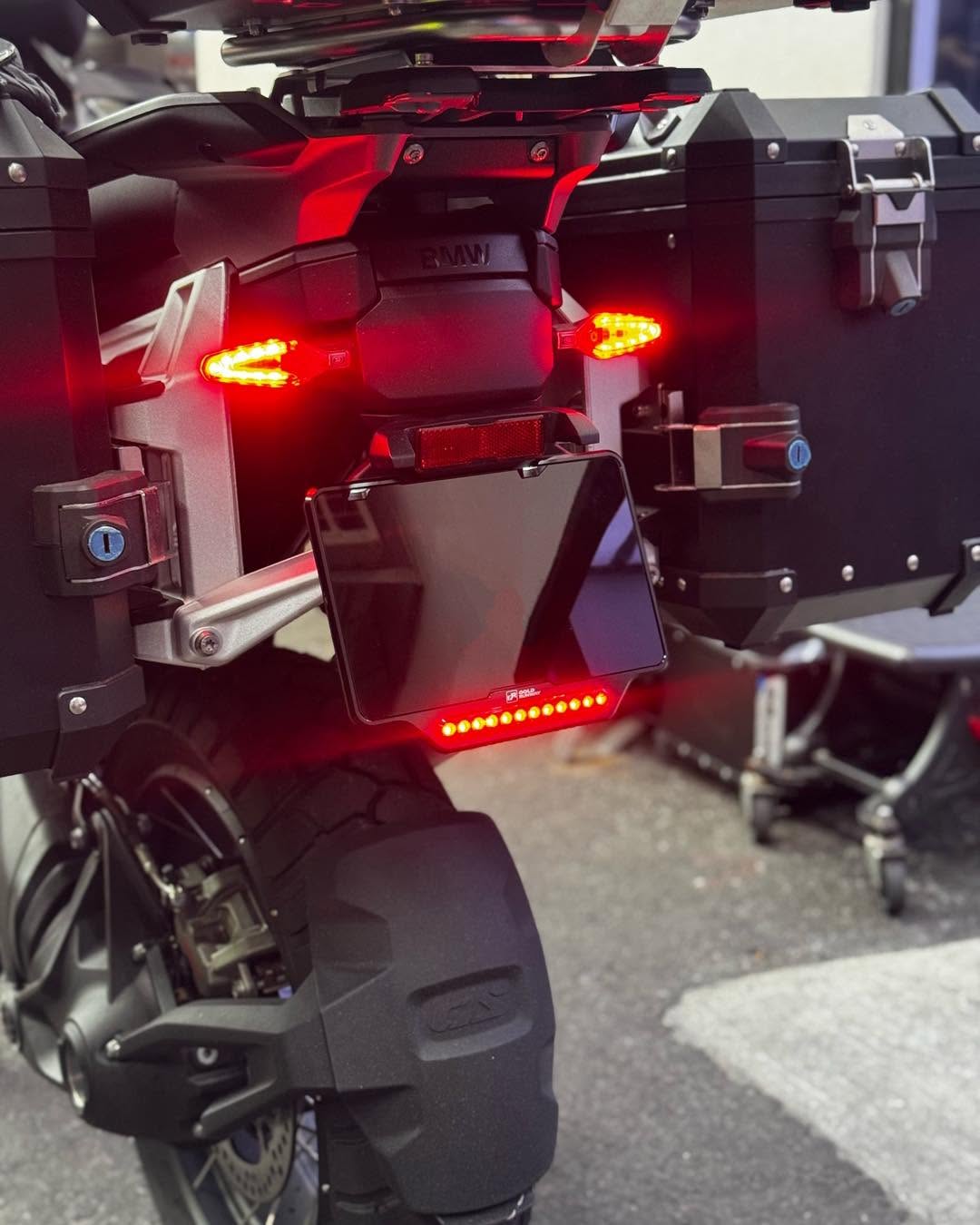 GOLD RUNWAY TAIL LIGHT FOR  BMW 1300 GS/GSA PLUG AND PLAY