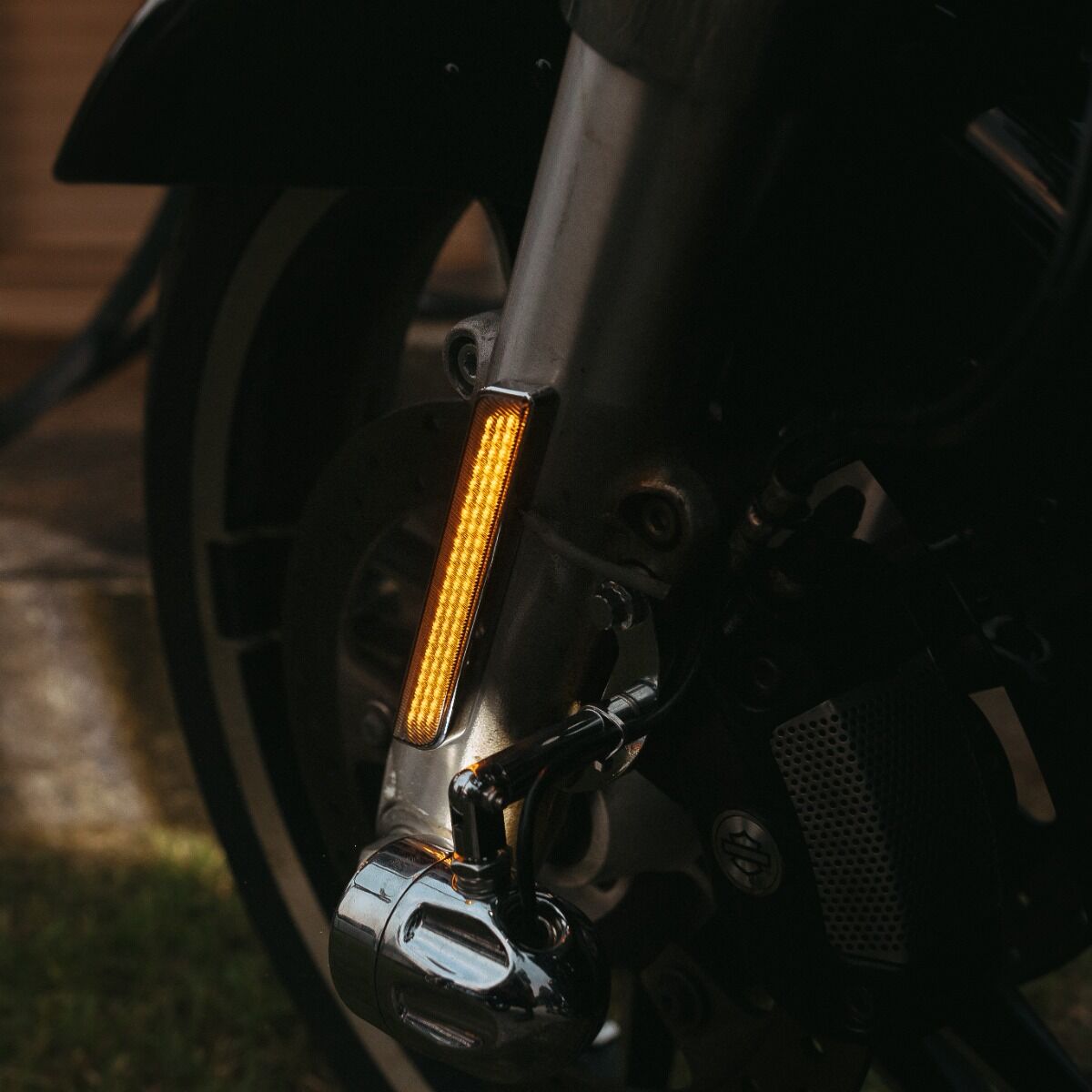 CUSTOM DYNAMICS - LED FORK LIGHTZ™ FOR 2014-2024 HARLEY-DAVIDSON